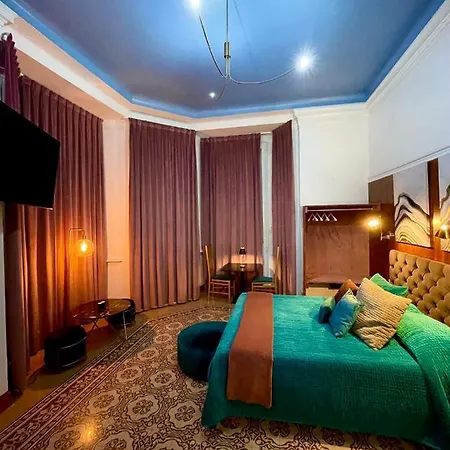 Palazzo Fiaccadori - Historical Palace * Reggio de Calabre