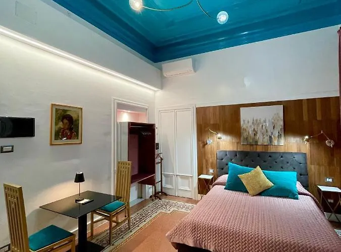 Palazzo Fiaccadori - Historical Palace Frühstückspension Reggio Calabria