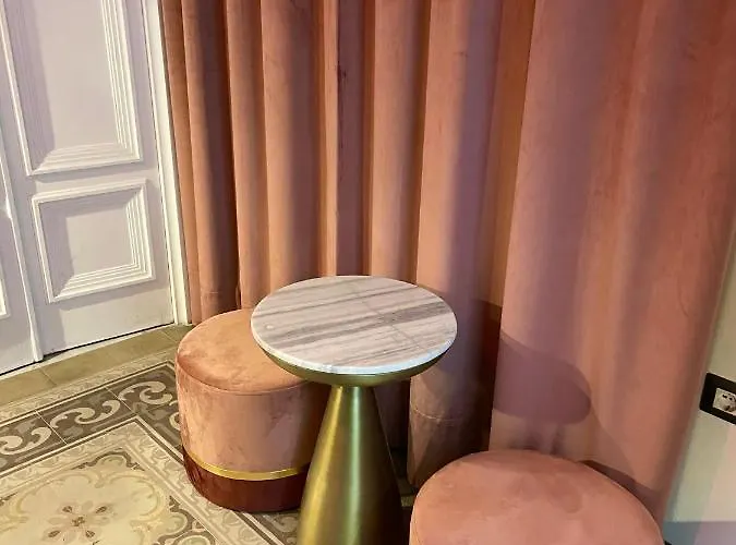 Alojamento de Acomodação e Pequeno-almoço Palazzo Fiaccadori - Historical Palace *