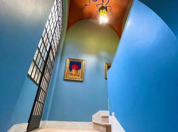 Alojamento de Acomodação e Pequeno-almoço Palazzo Fiaccadori - Historical Palace Reggio di Calabria